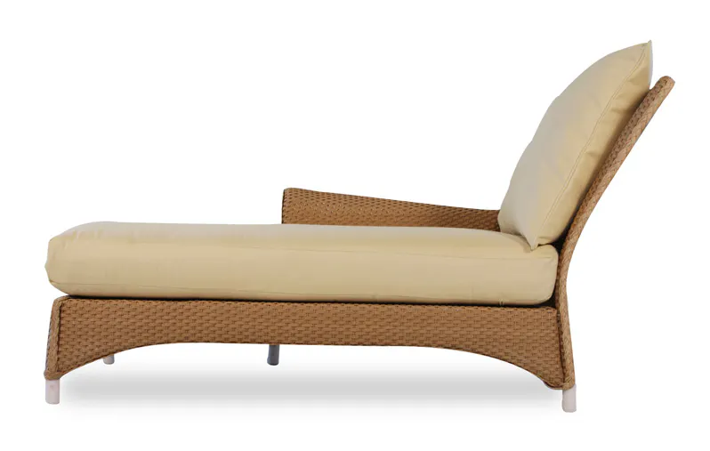 Lloyd Flanders 27025 Mandalay Right Arm Chaise Lloyd Flanders 27025 Mandalay Right Arm Chaise