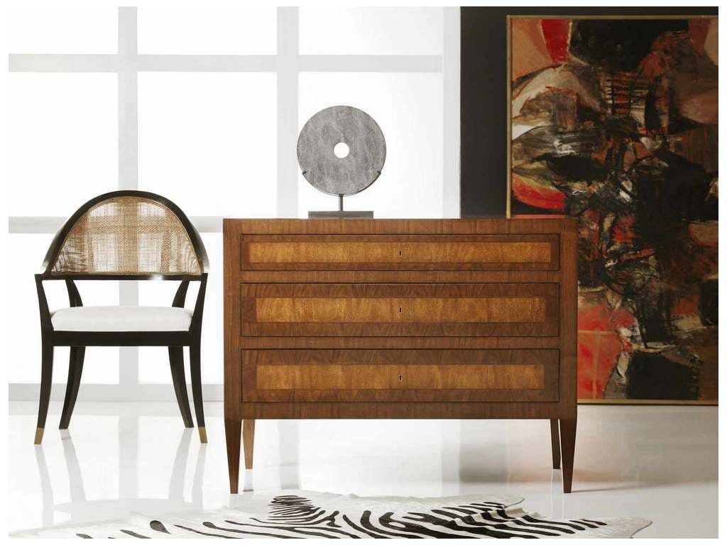 Modern History MH1037F01 Verona Chest Modern History MH1037F01 Verona Chest