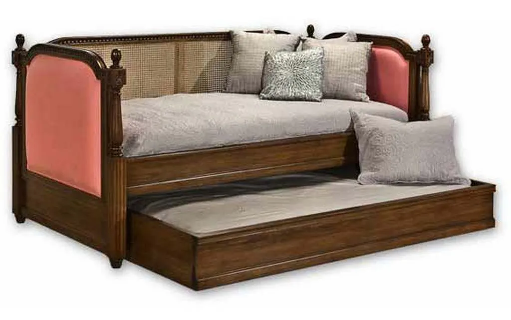 Old Biscayne Designs 10788B Chantilly Daybed Old Biscayne Designs 10788B Chantilly Daybed