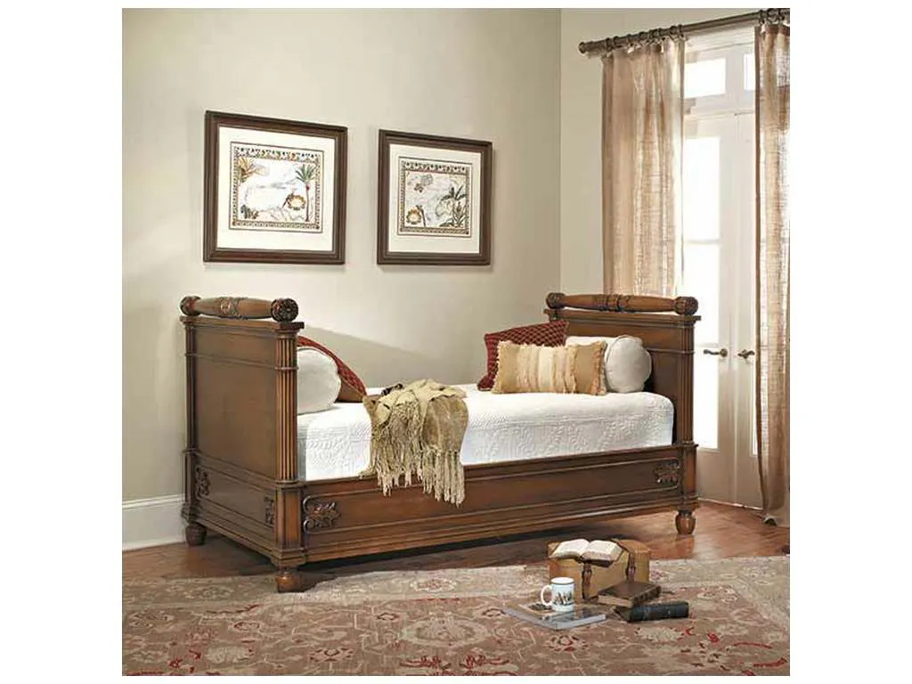 Old Biscayne Designs   Coretta Daybed
