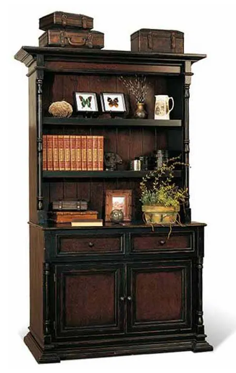 Old Biscayne Designs 3221 Reilly Credenza Old Biscayne Designs 3221 Reilly Credenza