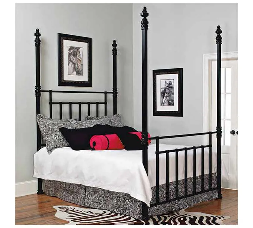 Old Biscayne Designs Windsor Bed with Tall Posts Old Biscayne Designs Windsor Bed with Tall Posts