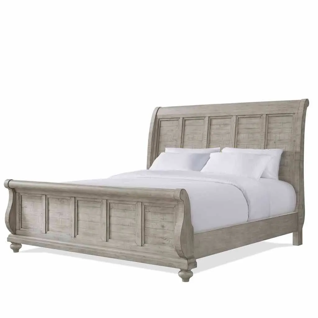 Riverside 15270 Hailey Queen Sleigh Bed
