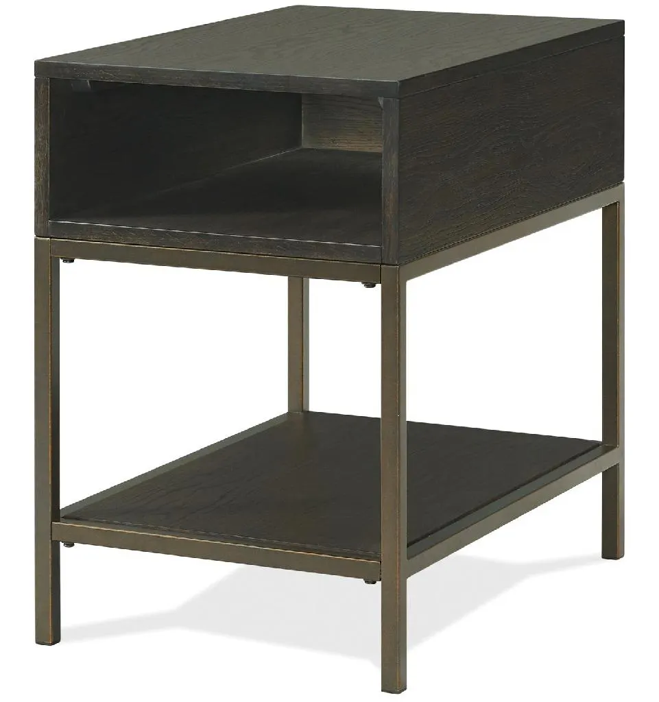 Riverside 92812 Hyde Rectangular Chairside Table Riverside 92812 Hyde Rectangular Chairside Table