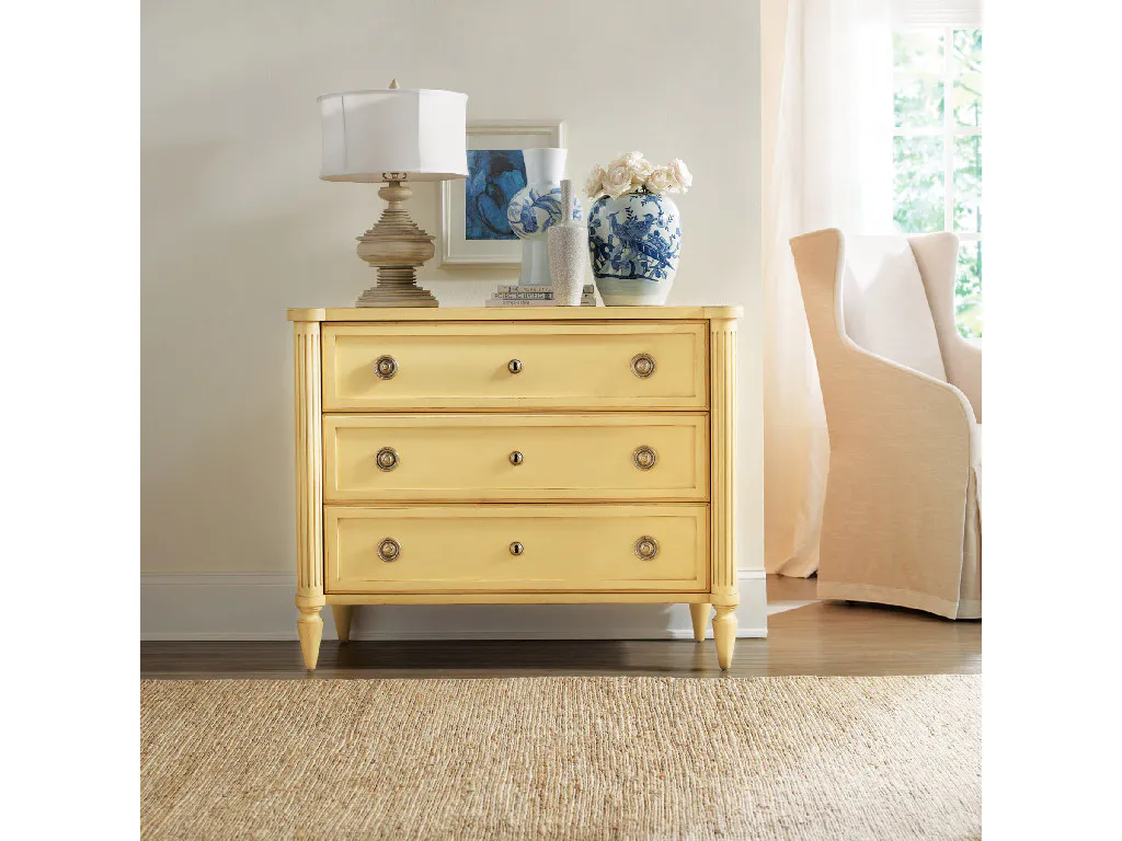 Somerset Bay SB241  Avingnon Chest