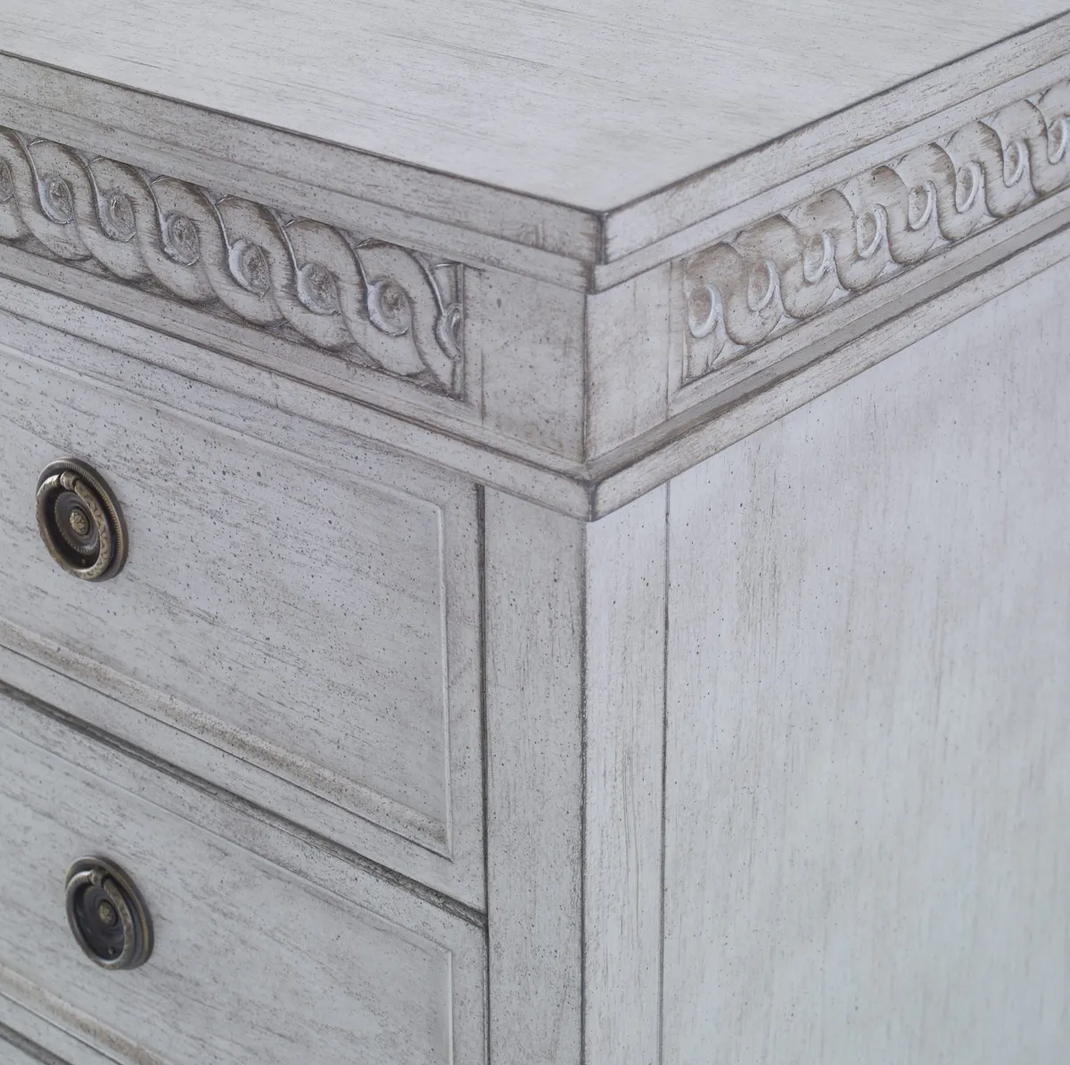 Ambella Home 24125-830-010 Circilo Chest Ambella Home 24125-830-010 Circilo Chest