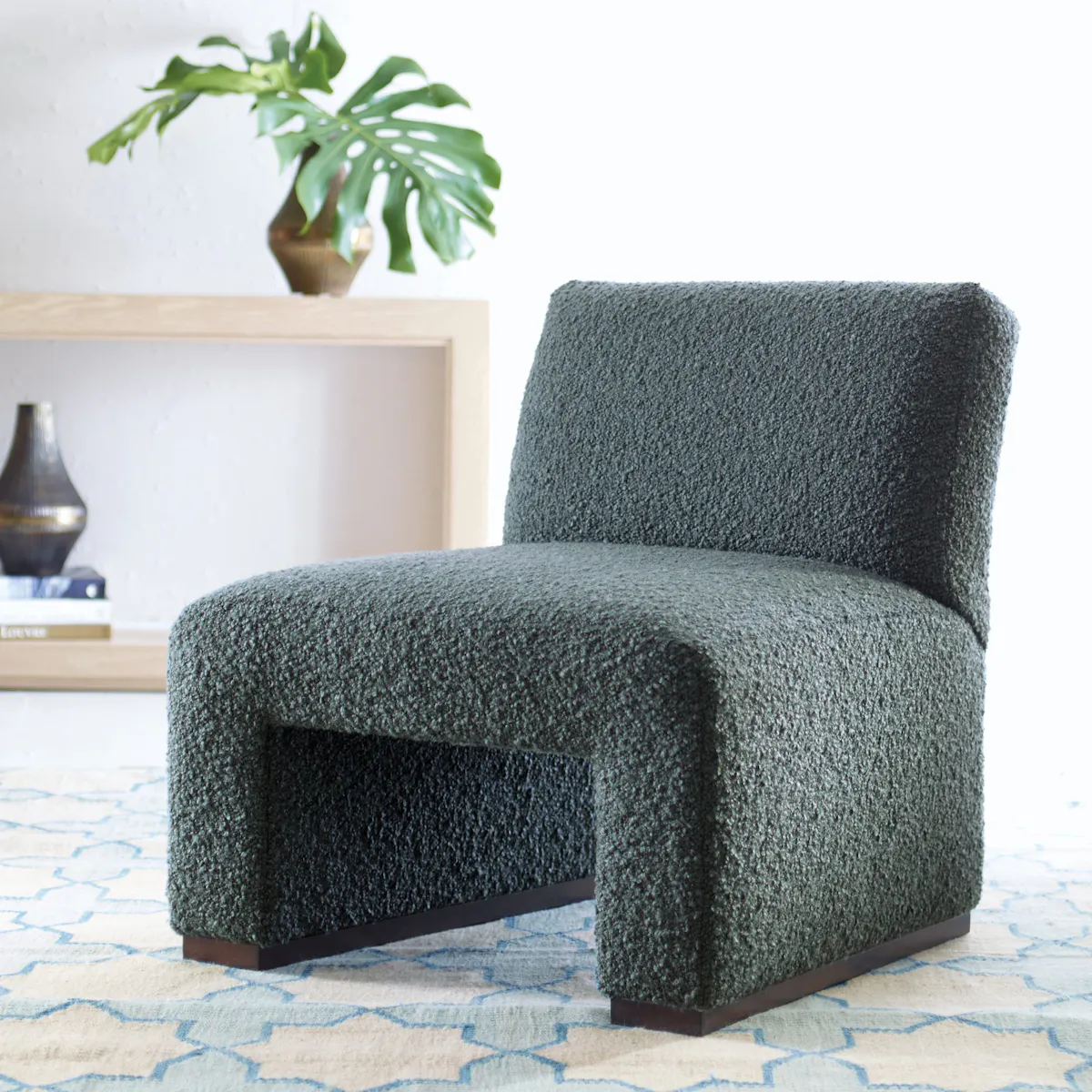 Ambella Home 504-00 Franki Chair Ambella Home 504-00 Franki Chair
