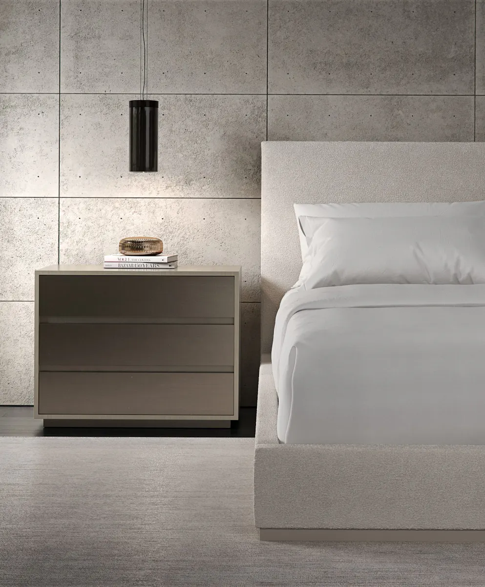 Caracole CLA-5423-124-C The Boutique King Bed Caracole CLA-5423-124-C The Boutique King Bed