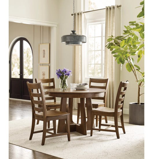 Kincaid Furniture 317-707L 44" Round Pedestal Table, Latte Kincaid Furniture 317-707L 44" Round Pedestal Table, Latte