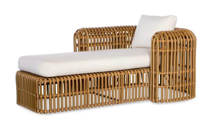 Century Furniture C7-D52-70 Gio Outdoor Laf Chaise Century Furniture C7-D52-70 Gio Outdoor Laf Chaise