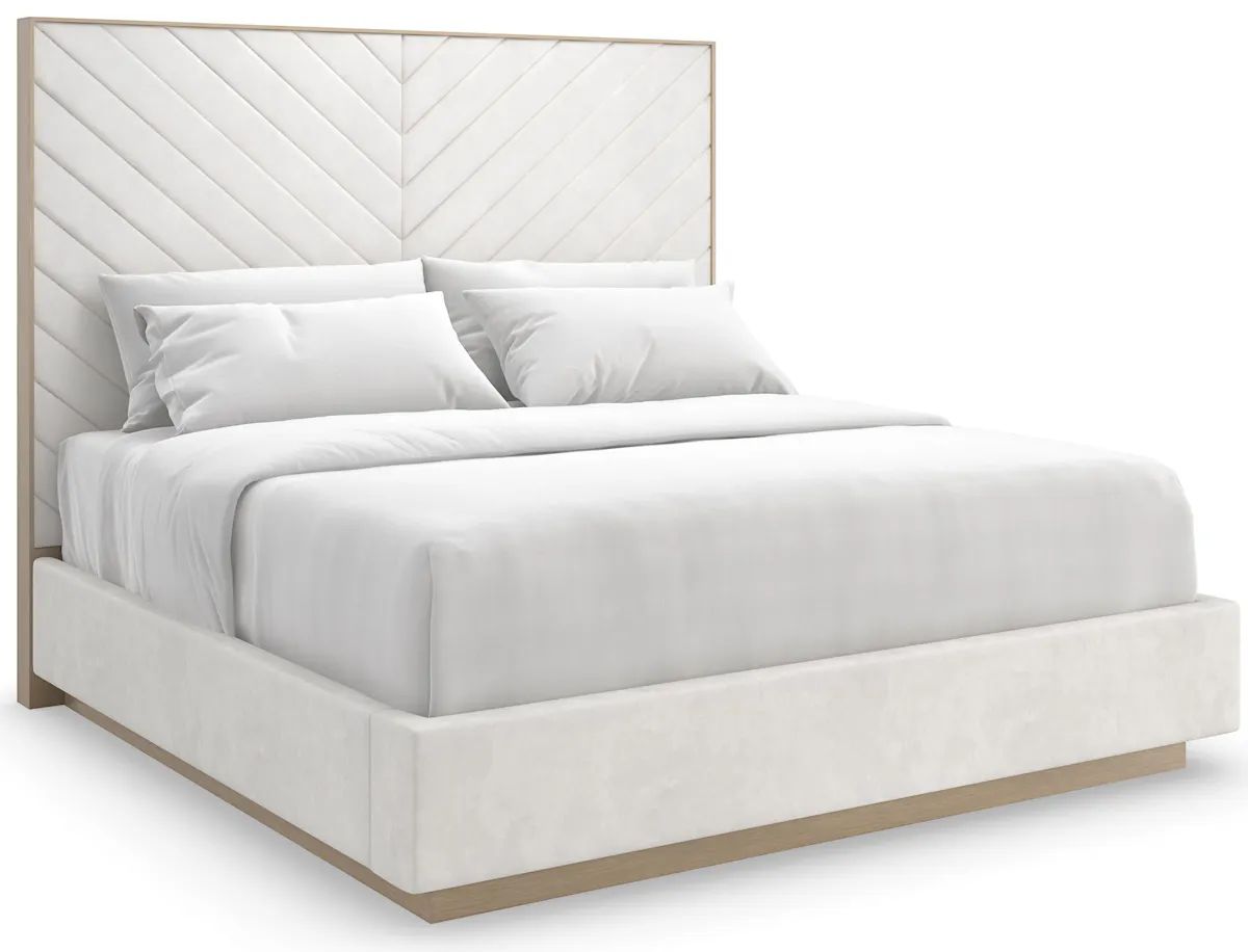 Caracole CLA-5423-102-C Meet U In The Middle Queen Bed Caracole CLA-5423-102-C Meet U In The Middle Queen Bed