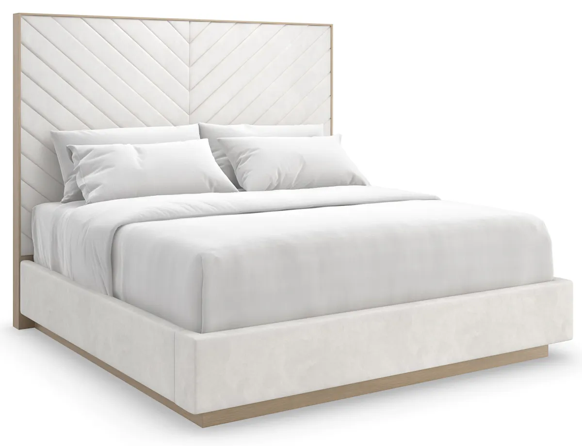 Caracole CLA-5423-102-C Meet U In The Middle Queen Bed Caracole CLA-5423-102-C Meet U In The Middle Queen Bed
