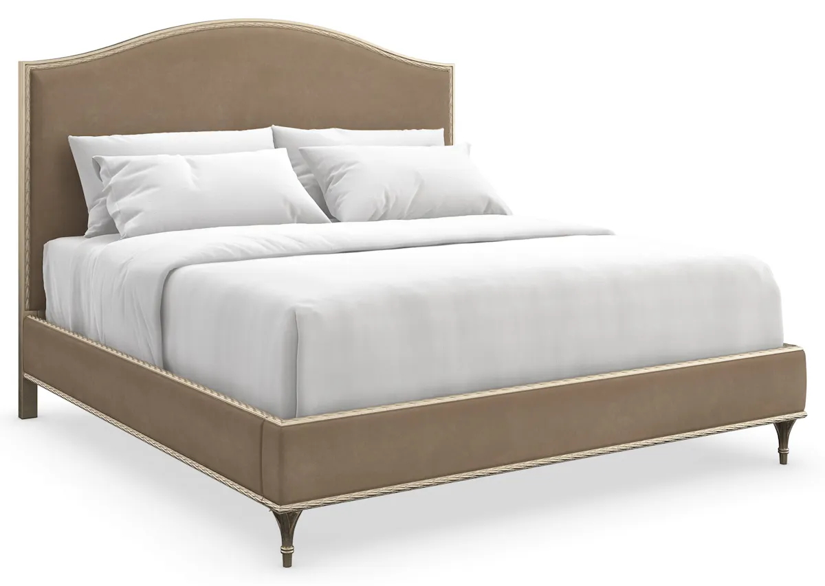 Caracole CLA-5423-105-B Fontainebleau Platform Queen Bed Caracole CLA-5423-105-B Fontainebleau Platform Queen Bed