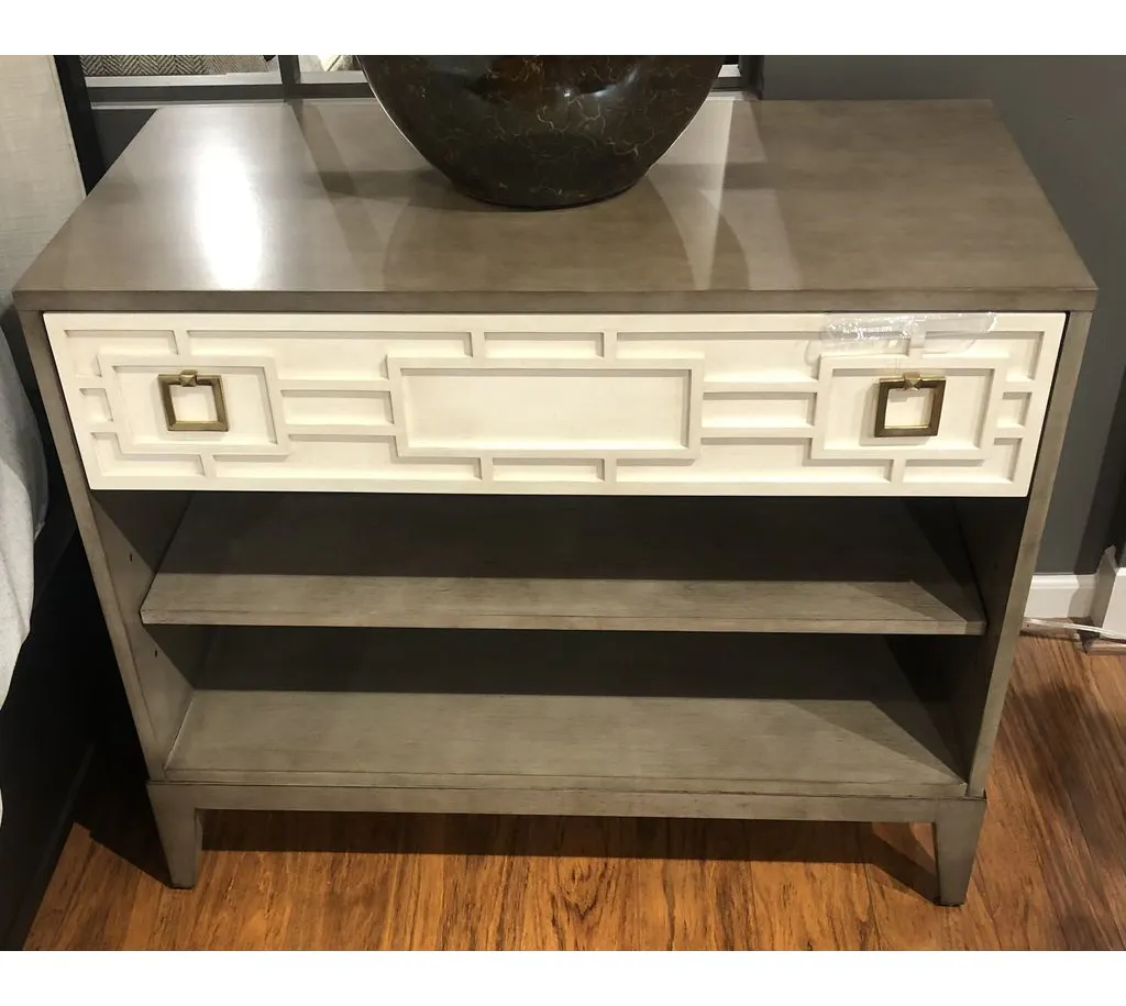 Century cr9-225 Single Drawer Nightstand Century cr9-225 Single Drawer Nightstand