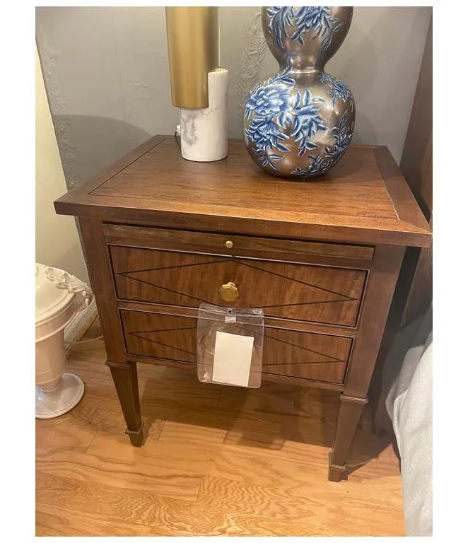 Hickory Chair 3466-10 Connaught Nightstand Hickory Chair 3466-10 Connaught Nightstand