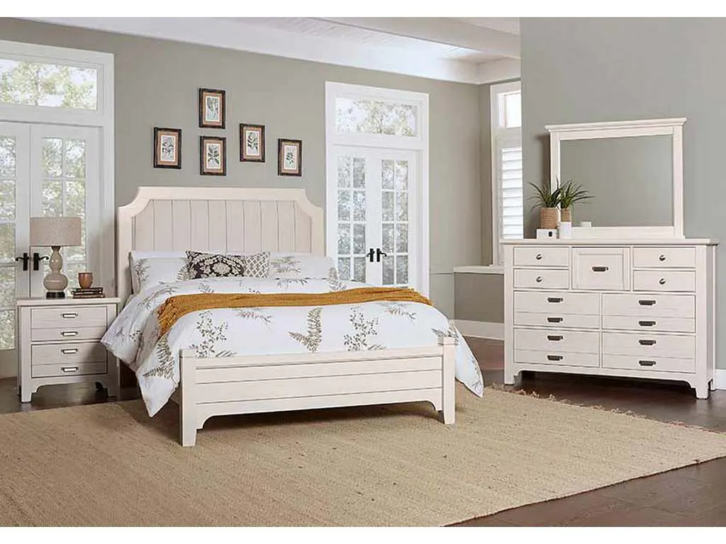 Vaughan Bassett 744-551-855-922 Bungalow Home Queen Upholstered Bed Lattice Vaughan Bassett 744-551-855-922 Bungalow Home Queen Upholstered Bed Lattice
