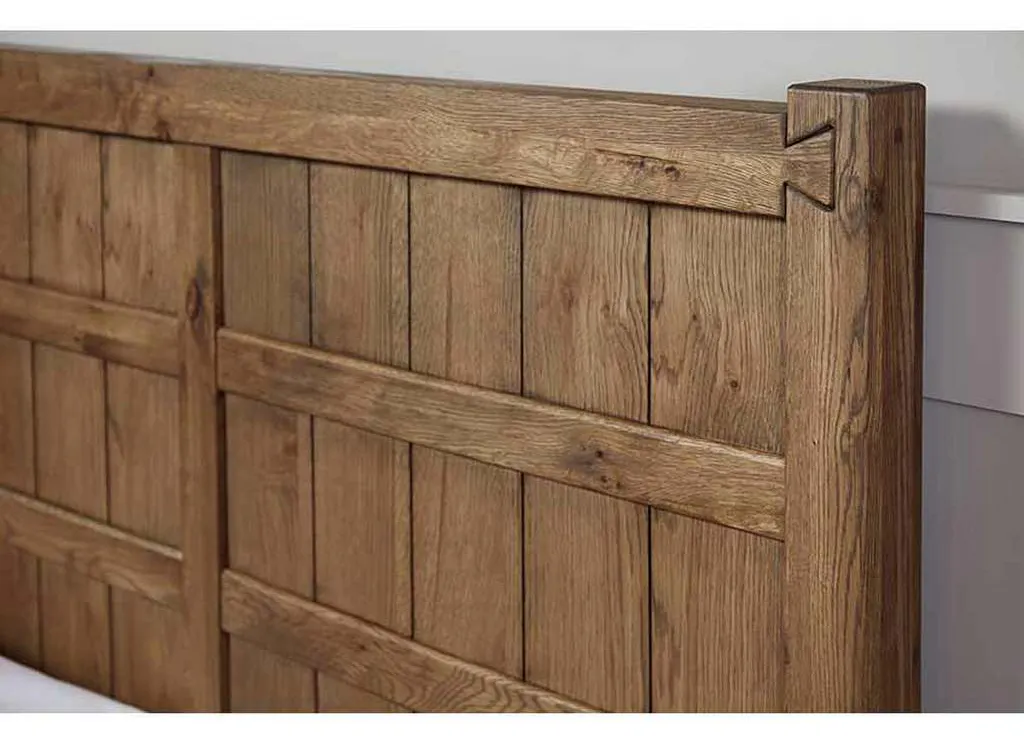 Vaughan Bassett 752-559-955-922 Dovetail Queen Board and Batten Bed Natural Vaughan Bassett 752-559-955-922 Dovetail Queen Board and Batten Bed Natural