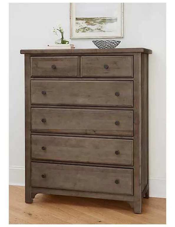 Vaughan Bassett 801-115 Cool Farmhouse Chest 5 Drawer Grey Vaughan Bassett 801-115 Cool Farmhouse Chest 5 Drawer Grey