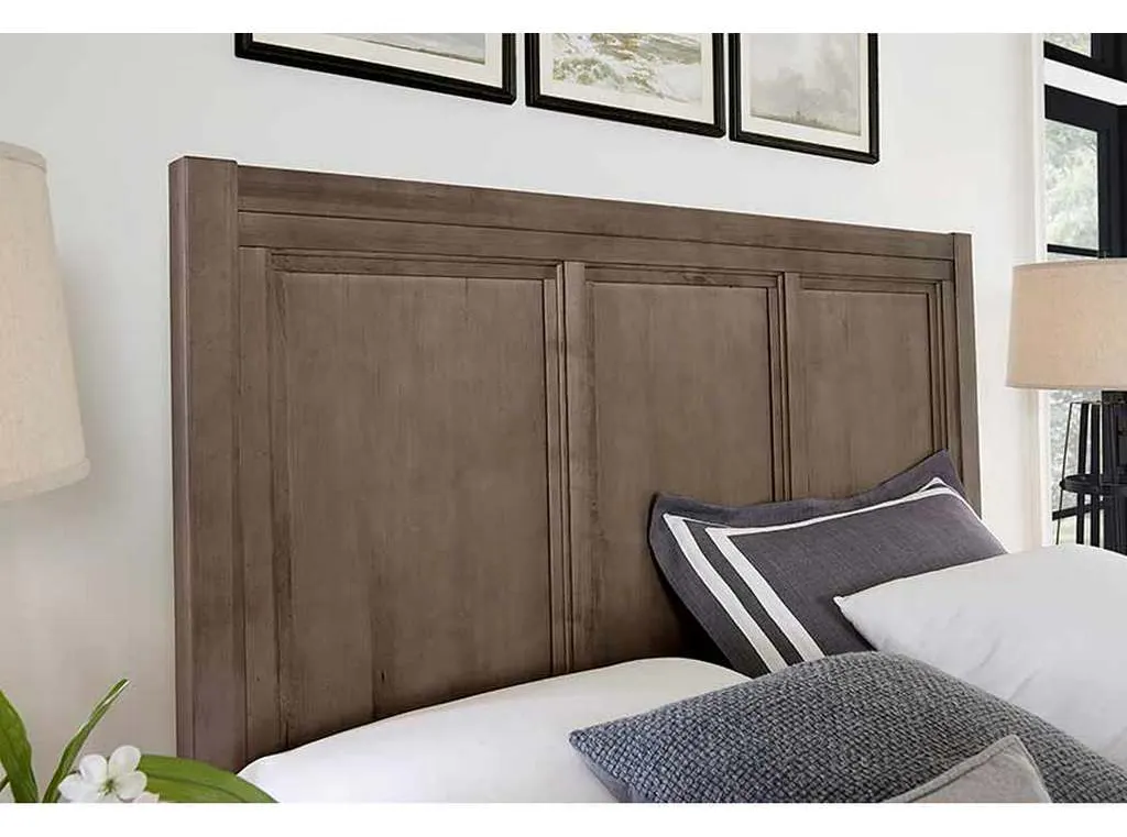 Vaughan Bassett 801-667-066B-502-666 Cool Farmhouse King Panel Bed with Storage Footboard Grey Vaughan Bassett 801-667-066B-502-666 Cool Farmhouse King Panel Bed with Storage Footboard Grey