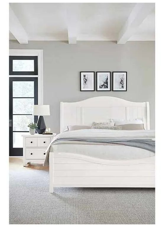 Vaughan Bassett 804-663-366-922-MS1 Cool Farmhouse King Sleigh Bed Soft White Vaughan Bassett 804-663-366-922-MS1 Cool Farmhouse King Sleigh Bed Soft White