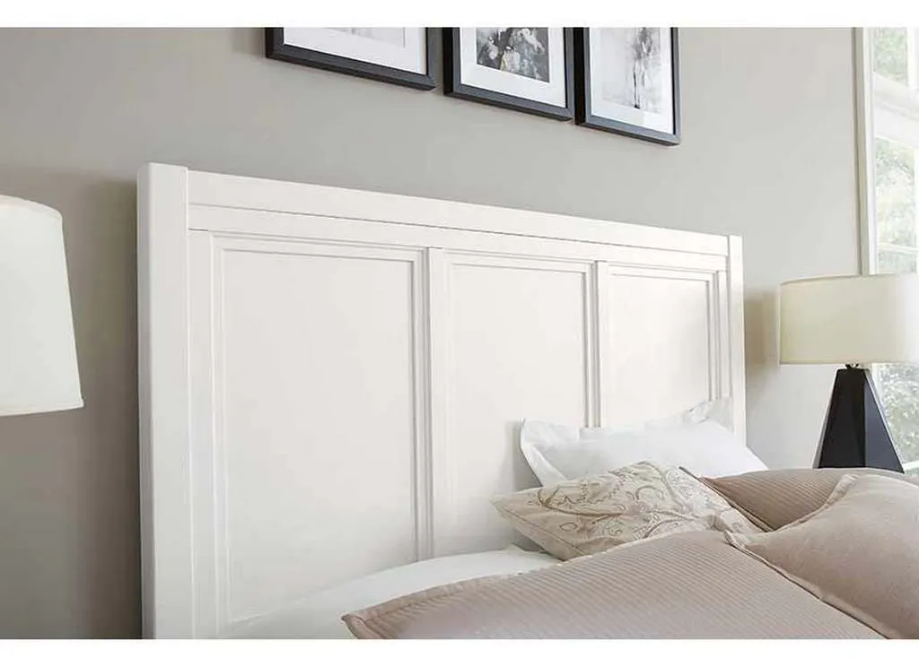 Vaughan Bassett 804-667-066B-502-666 Cool Farmhouse King Panel Bed with Storage Footboard Soft White Vaughan Bassett 804-667-066B-502-666 Cool Farmhouse King Panel Bed with Storage Footboard Soft White