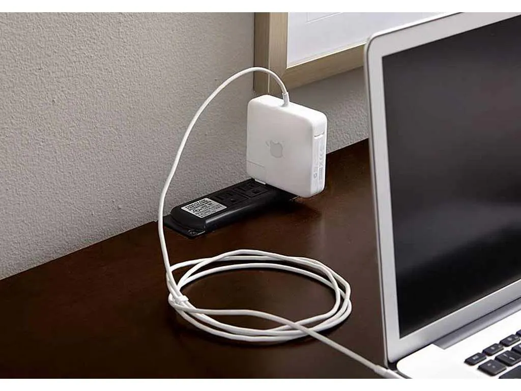 Vaughan Bassett BB27-778 Bonanza 2 Drawer Laptop Tablet Desk with Charging Station Merlot Vaughan Bassett BB27-778 Bonanza 2 Drawer Laptop Tablet Desk with Charging Station Merlot