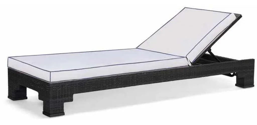 Woodard S720041 Lorenzo by Alexa Hampton Chaise Lounge Woodard S720041 Lorenzo by Alexa Hampton Chaise Lounge