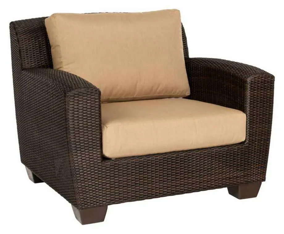 Woodard S523011 Saddleback Lounge Chair Woodard S523011 Saddleback Lounge Chair
