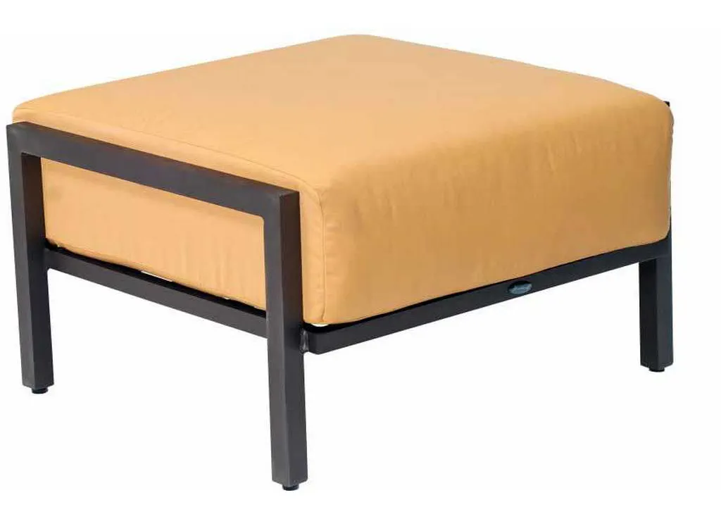 Woodard 3Z0486 Salona Ottoman Woodard 3Z0486 Salona Ottoman