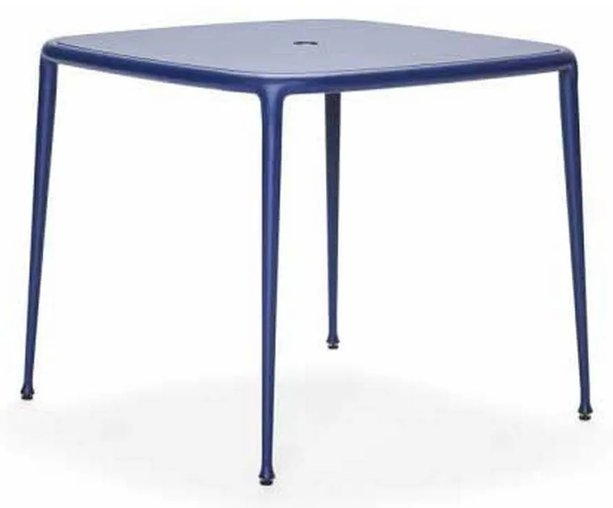 Woodard 9SBT36 Windsor Dining Table Woodard 9SBT36 Windsor Dining Table
