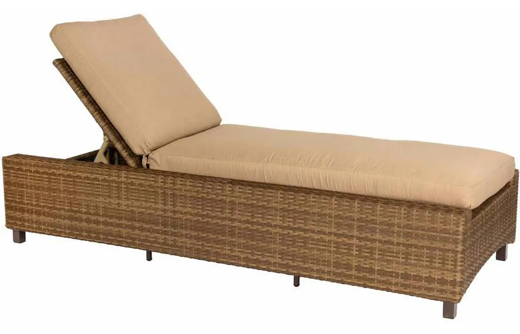 Woodard S593041 Serene Chaise Lounge Woodard S593041 Serene Chaise Lounge