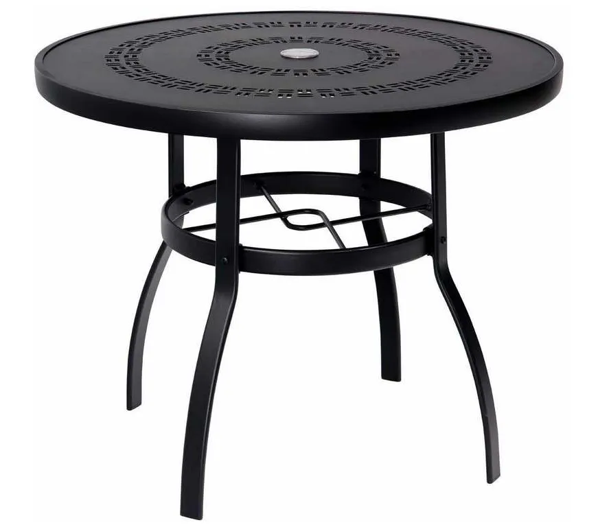 Woodard 820136A Deluxe 36 inch Round Umbrella Table Woodard 820136A Deluxe 36 inch Round Umbrella Table