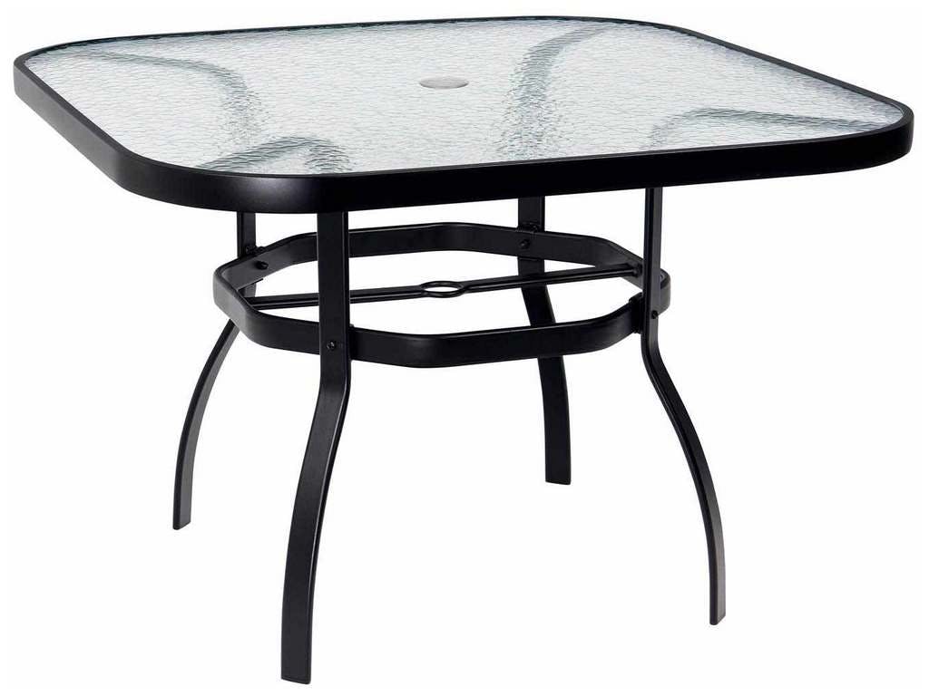 Woodard 826140W Deluxe 42 inch Umbrella Table Woodard 826140W Deluxe 42 inch Umbrella Table