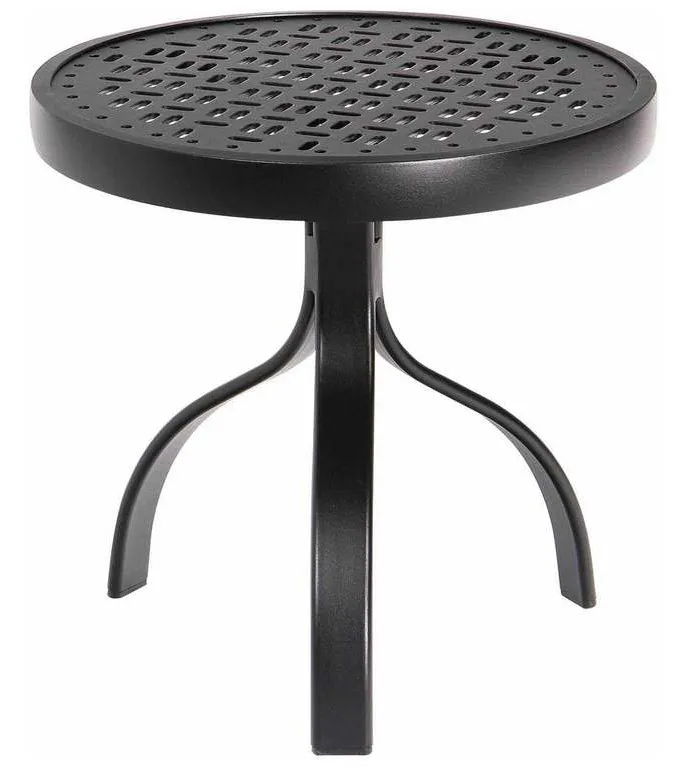 Woodard 826604WL Deluxe 18 inch Round End Table with Lattice Top Woodard 826604WL Deluxe 18 inch Round End Table with Lattice Top