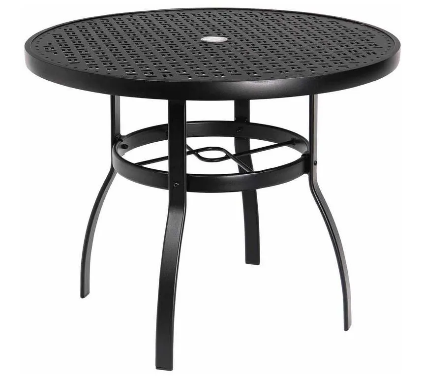 Woodard 826636WL Deluxe 36 inch Round Dining Table with Lattice Top Woodard 826636WL Deluxe 36 inch Round Dining Table with Lattice Top