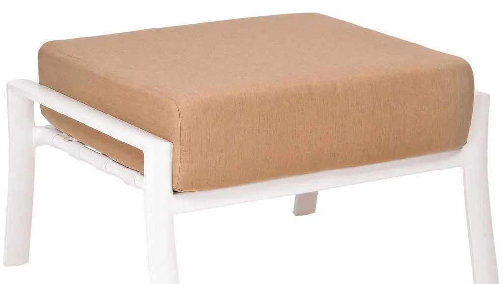 Woodard 9U0486 Fremont Cushion Ottoman Woodard 9U0486 Fremont Cushion Ottoman