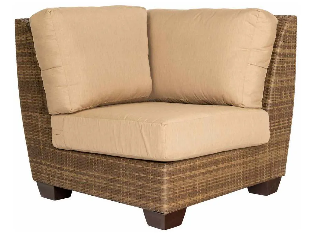 Woodard S523051 Saddleback Corner Sectional Unit Woodard S523051 Saddleback Corner Sectional Unit