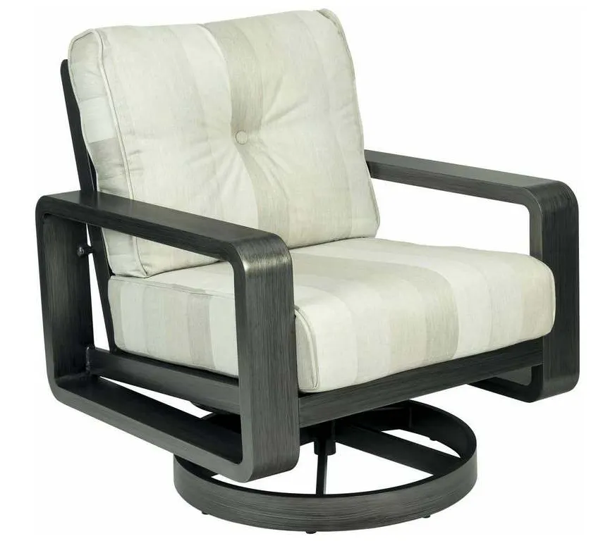 Woodard 7D0477 Vale Swivel Lounge Chair Woodard 7D0477 Vale Swivel Lounge Chair