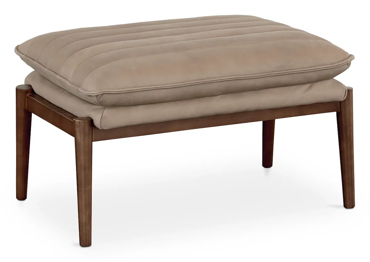 Bassett Furniture 1338-01M Ellis Leather Ottoman Bassett Furniture 1338-01M Ellis Leather Ottoman