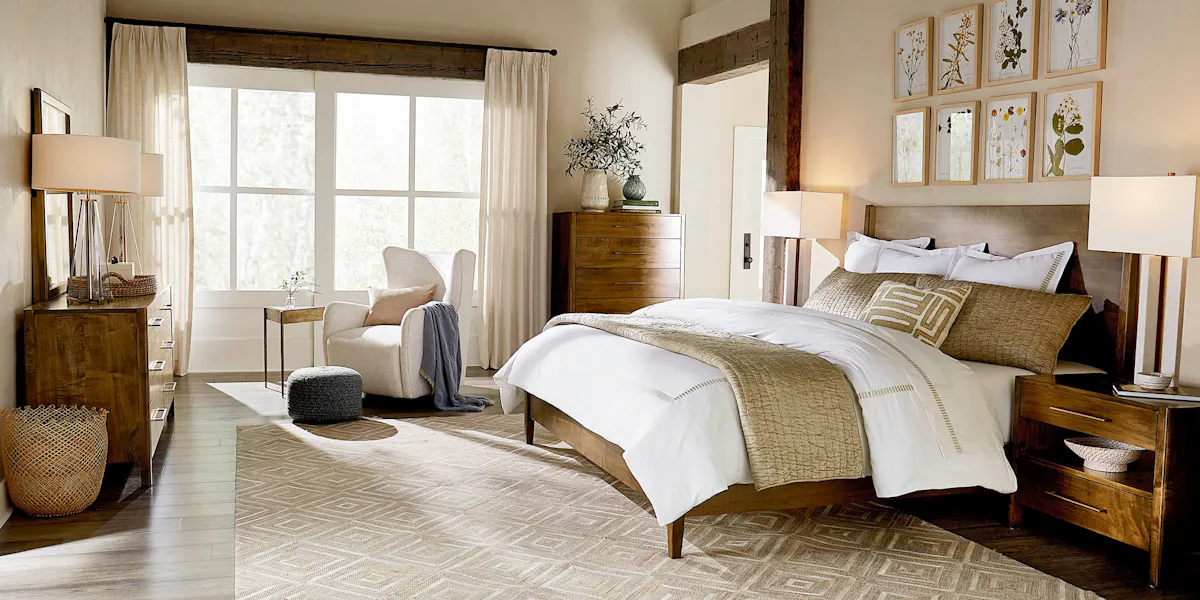 Bassett Furniture 2128-K179 Parkway Cal King Panel Bed Bassett Furniture 2128-K179 Parkway Cal King Panel Bed