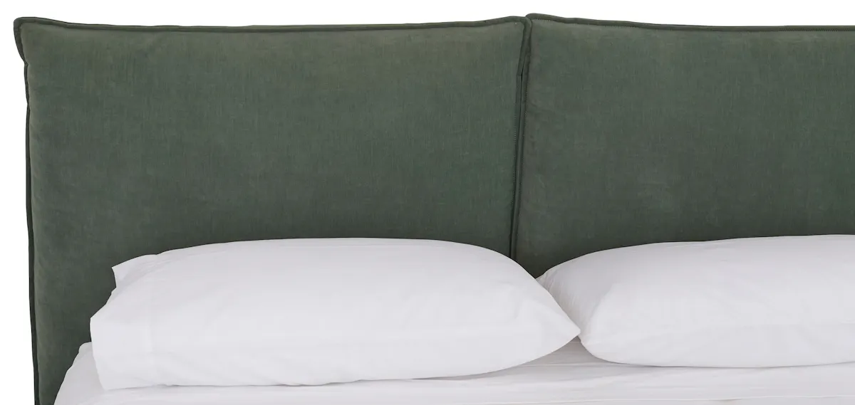 Bassett Furniture 2830-KP69-6441-4 Greer King Upholstered Bed Bassett Furniture 2830-KP69-6441-4 Greer King Upholstered Bed