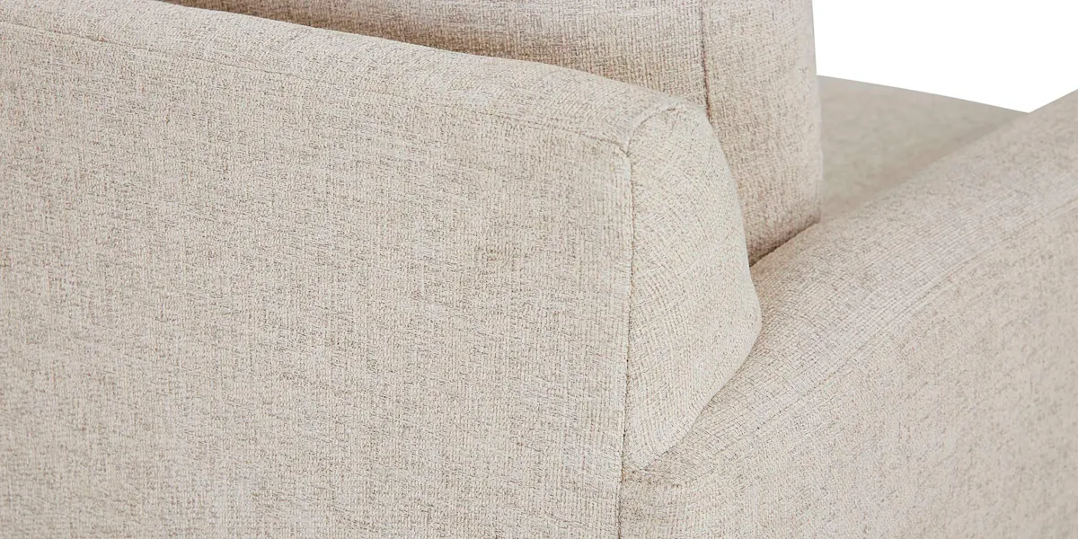 Bassett Furniture 3892-12FC Colby Thin Track Chair Bassett Furniture 3892-12FC Colby Thin Track Chair