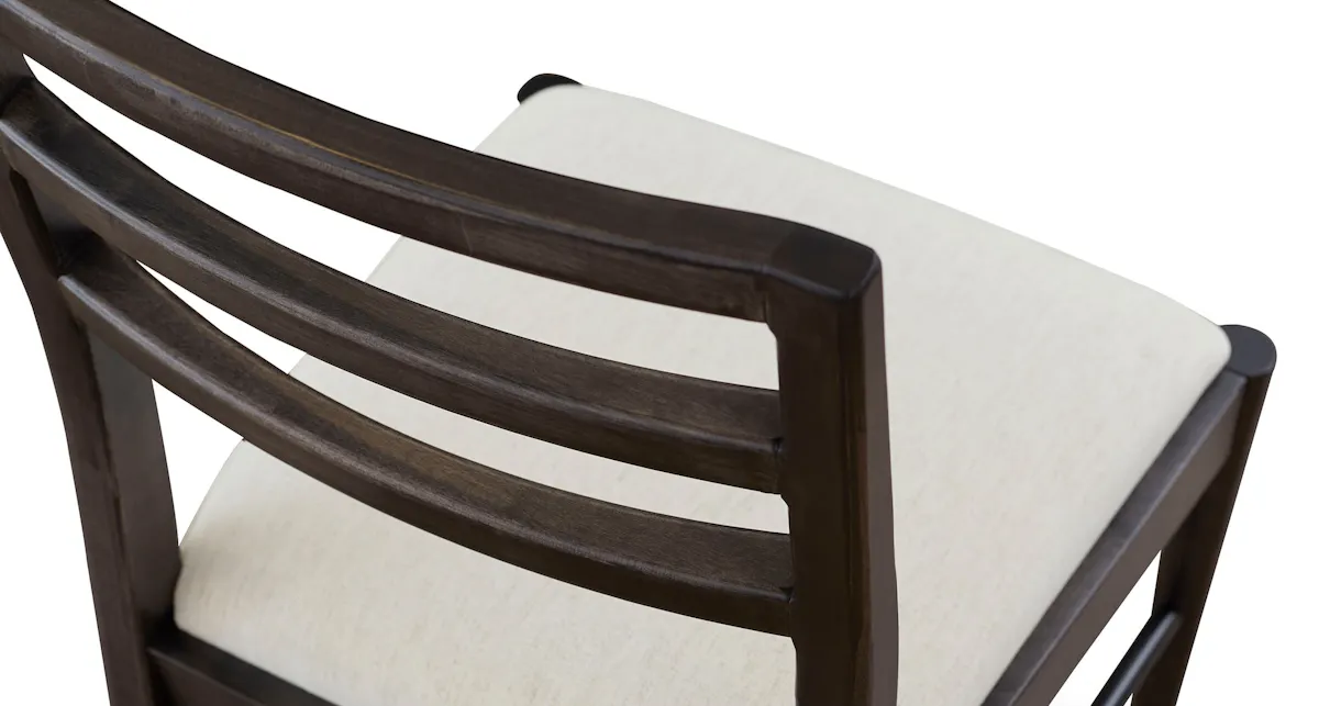Bassett Furniture 4025-2000CLB00 Phelps Dining Chair Bassett Furniture 4025-2000CLB00 Phelps Dining Chair