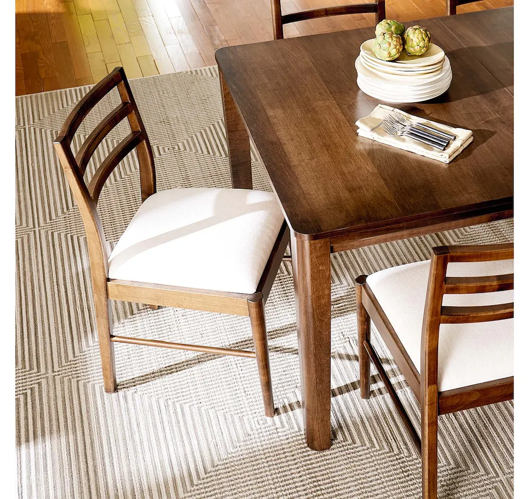 Bassett Furniture 4025-4260C1L Dandridge Rectangle Dining Table with Leaf Bassett Furniture 4025-4260C1L Dandridge Rectangle Dining Table with Leaf