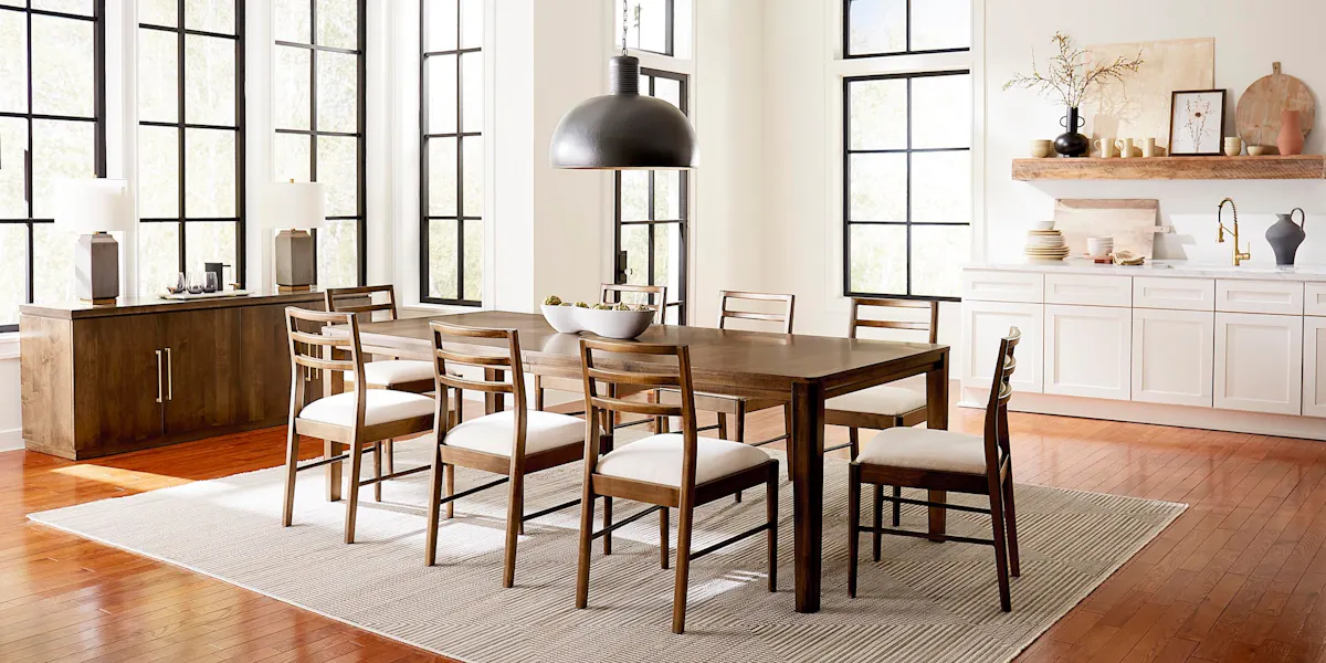 Bassett 4025-3838S2L Dandridge Rectangle Dining Table with 2 Leaves Bassett 4025-3838S2L Dandridge Rectangle Dining Table with 2 Leaves