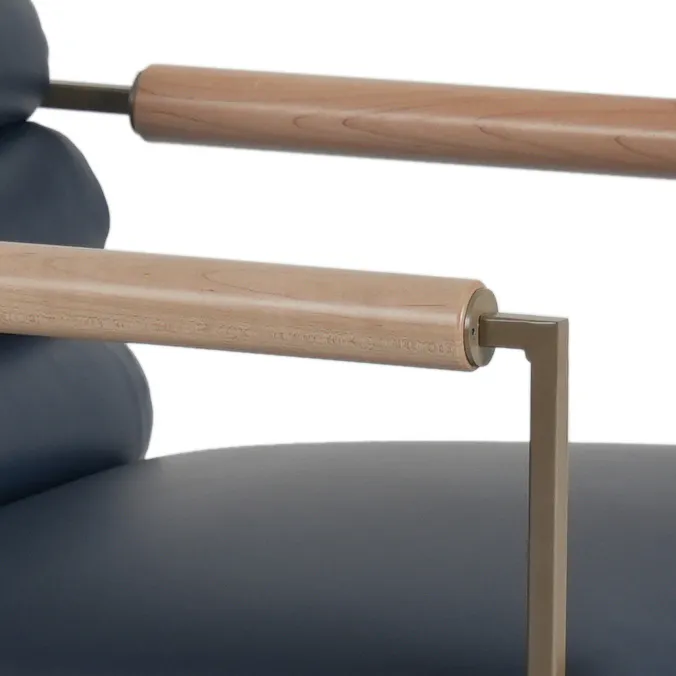 Charleston Forge H0260 Piedmont Chair (Wooden Armrests) Charleston Forge H0260 Piedmont Chair (Wooden Armrests)