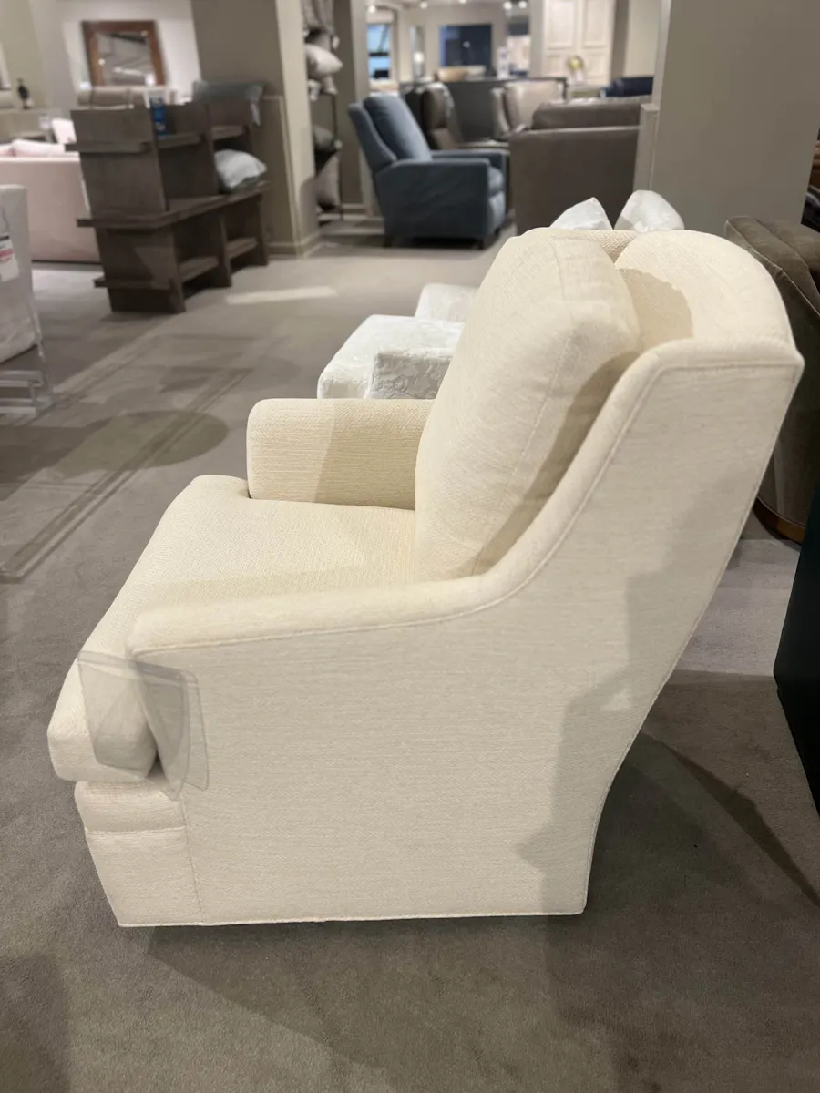 *Jessica Charles 5498S Cagney Swivel Chair *Jessica Charles 5498S Cagney Swivel Chair
