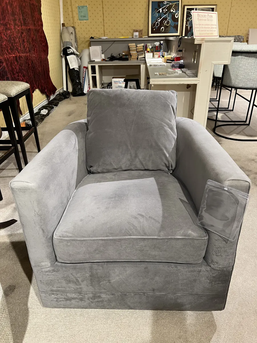 Kincaid 021-02 Daytona Raven Swivel Glider Kincaid 021-02 Daytona Raven Swivel Glider