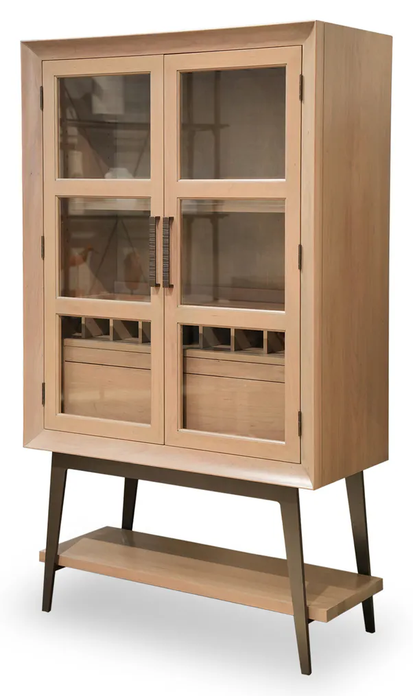 Charleston Forge MD3300 Keys Bar Cabinet Charleston Forge MD3300 Keys Bar Cabinet