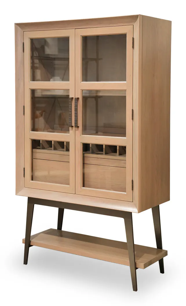 Charleston Forge MD3300 Keys Bar Cabinet Charleston Forge MD3300 Keys Bar Cabinet